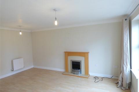 3 bedroom house to rent, Manor Park Road, Cleckheaton, BD19