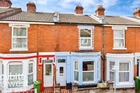 3 bedroom terraced house to rent, Seagrove Road Portsmouth PO2