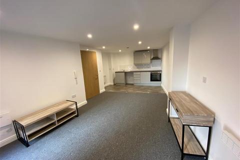 1 bedroom flat for sale, Wolstenholme Square, Liverpool, L1 4JL