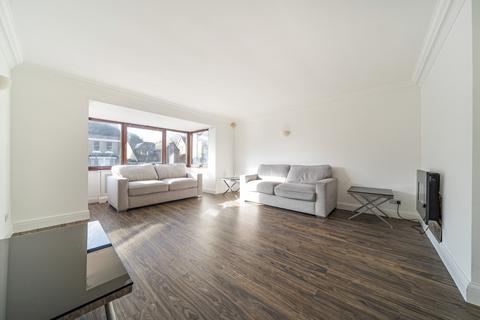 4 bedroom townhouse to rent, Bromley Grove Bromley BR2