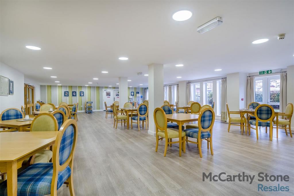 8628269-interior15.jpg