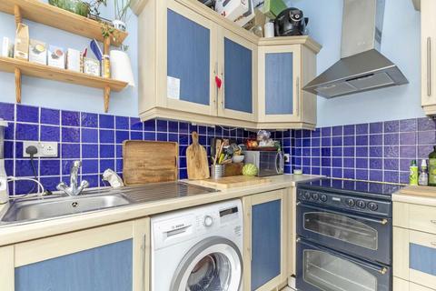 1 bedroom flat to rent, Stonor Road, London W14