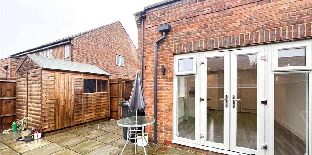 Rear of property.JPG