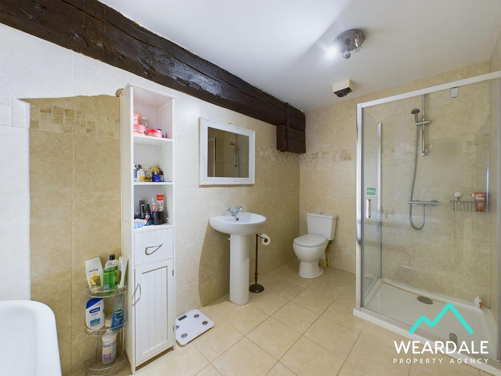 Bedroom 1 En-suite