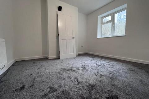 3 bedroom flat to rent, Lewes Road, Brighton, East Sussex