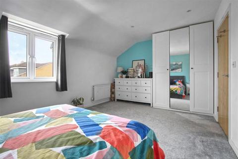 34a Foundry Gate, Waltham Cross, EN8 7HR