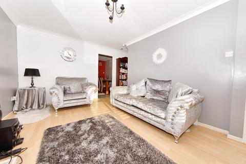 3 bedroom end of terrace house for sale, Laneside Gardens, Churwell, Leeds