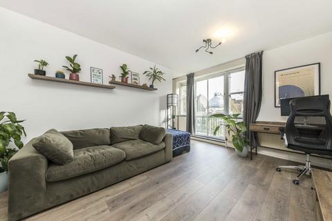 1 bedroom flat to rent, Kennington Park Road, London SE11