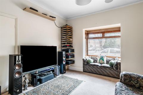 3 bedroom semi-detached house for sale, Oakhill Road, Sutton