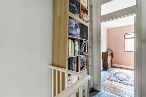 81 Oakhill Road, Sutton, SM1 3AA