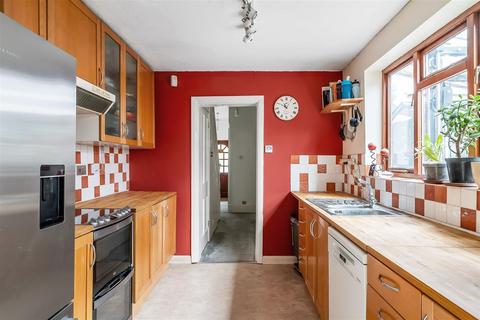 81 Oakhill Road, Sutton, SM1 3AA