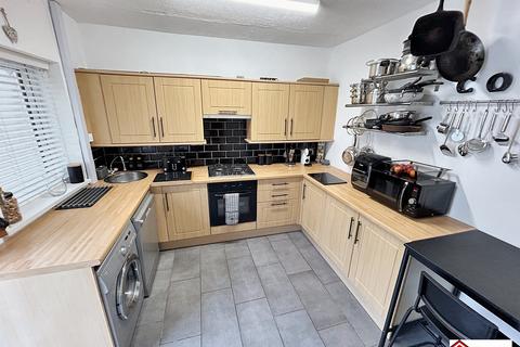 4 bedroom semi-detached house for sale, Talbot Green, Pontyclun CF72