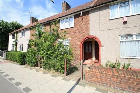 2 bedroom semi-detached house for sale, Hedgemans Road, London, RM9