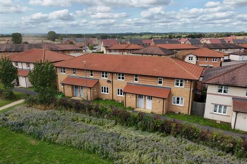 3 bedroom terraced house to rent, Hunt Mews, Darlington