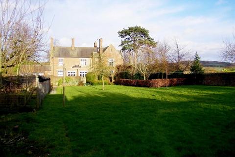 5 bedroom country house to rent, Walton Grange, Much Wenlock, TF13 6PP