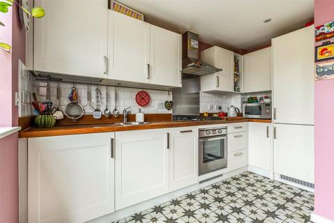 2 bedroom semi-detached house for sale, Rowner Crescent, Sherfield on Loddon, RG27