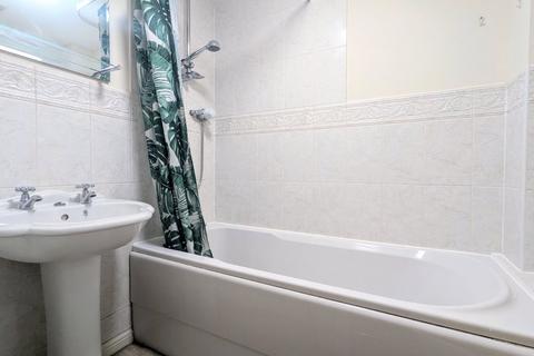 undefined, Adams Land, BRISTOL BS36