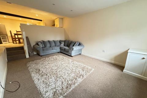 1 bedroom ground floor flat to rent, High Street, Rothwell