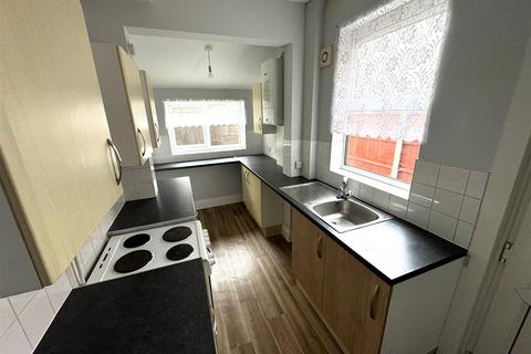 2 bedroom terraced house to rent, Rutland Street, Derby DE23