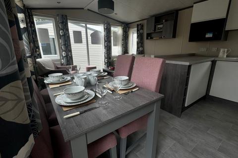 3 bedroom static caravan for sale, Carlton Meres Holiday Park