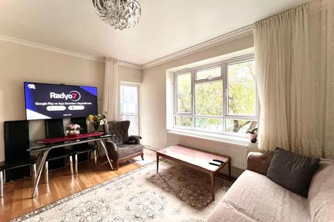 3 bedroom flat for sale, Catherwood Court, N1