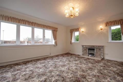 3 bedroom house for sale, Chrystals Road, Hornsea