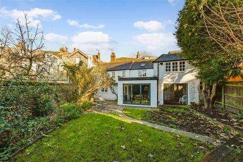 3 bedroom detached house for sale, Surrey Street, Arundel