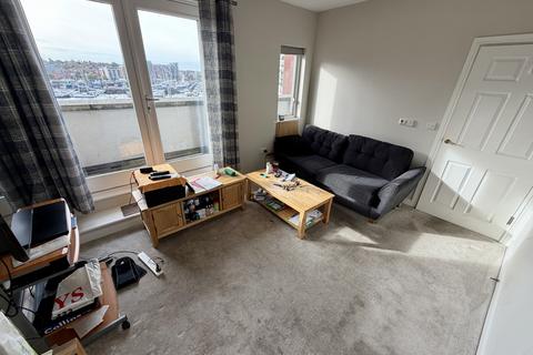 2 bedroom apartment for sale, Pownall Road, Ipswich IP3