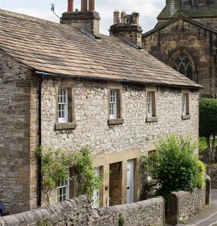 2 bedroom cottage to rent, North Church Street, Bakewell