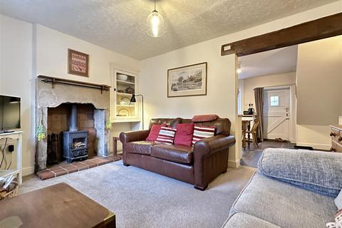 2 bedroom cottage to rent, North Church Street, Bakewell