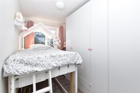 17 Burr Close, Bexleyheath, DA7 4LB