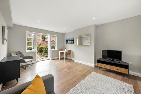 2 bedroom flat for sale, Richmond Road, Twickenham, TW1