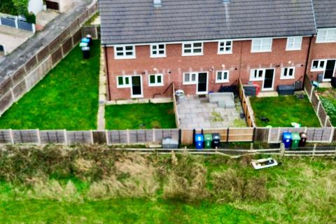 4 bedroom semi-detached house for sale, Black Moss Court, Radcliffe, Manchester