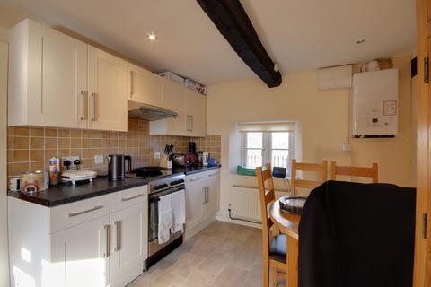 3 bedroom end of terrace house to rent, Tibberton, Glos