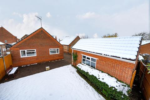 2 bedroom detached bungalow for sale, Cadwell Close, Lincoln, Lincolnshire, LN6