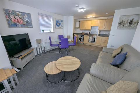 2 bedroom apartment for sale, Conyger Close, Corby NN18