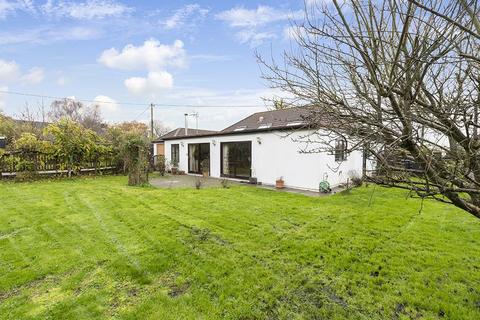 4 bedroom detached bungalow for sale, Holwell