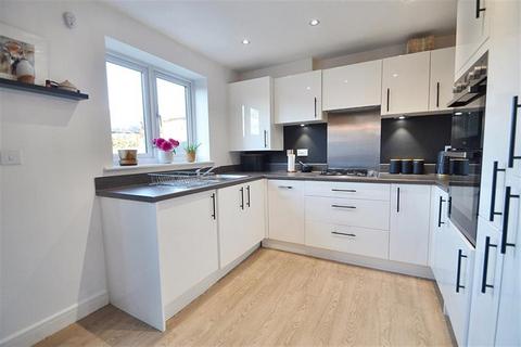 3 bedroom detached house for sale, Colden Common