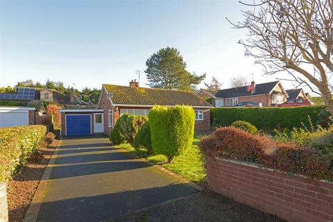 2 bedroom detached bungalow for sale, Alverley Close, Copthorne, Shrewsbury