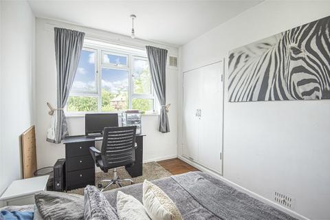 2 bedroom apartment to rent, Melbourne Grove, East Dulwich SE22