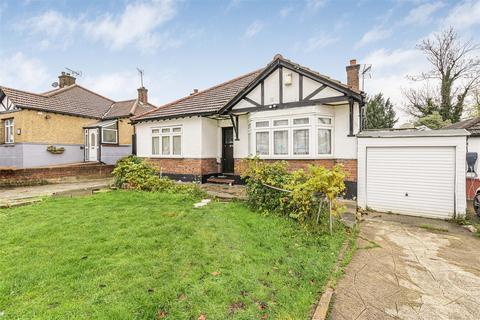 4 bedroom detached bungalow for sale, Tudor Close, Kingsbury