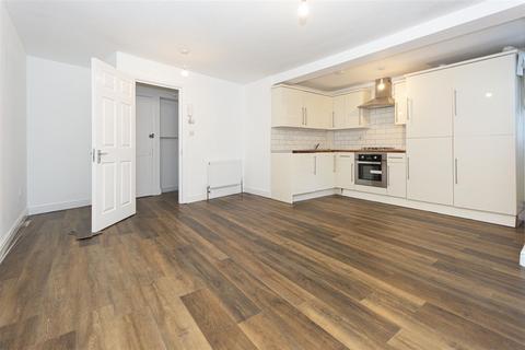 1 bedroom flat to rent, Lavender Hill, Battersea SW11