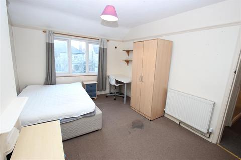 1 bedroom in a house share to rent, Benson Road, Oxford