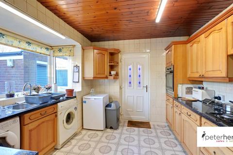 3 bedroom bungalow for sale, Sevenoaks Drive, Hastings Hill, Sunderland