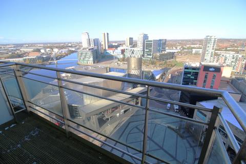 2 bedroom apartment for sale, Imperial Point, The Quays, Salford, Lancashire, M50