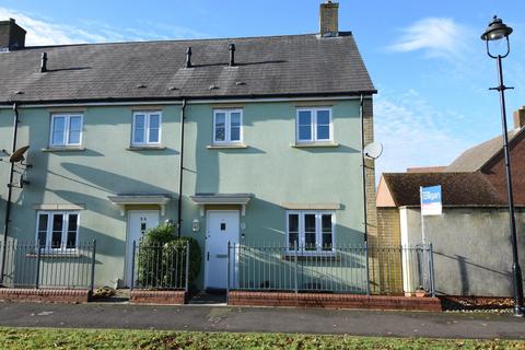 3 bedroom end of terrace house for sale, Kilford Close, Amesbury, SP4 7XS