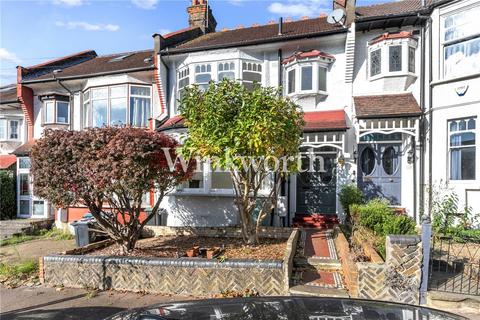 3 bedroom terraced house to rent, Belmont Avenue, London, N13