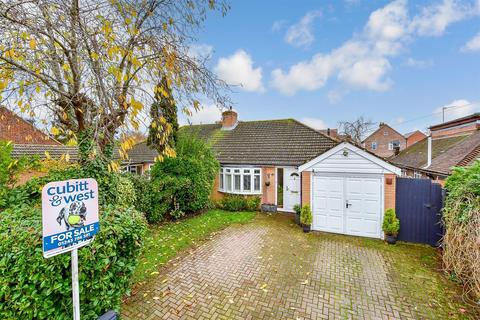 2 bedroom semi-detached bungalow for sale, Newport Drive, Fishbourne, Chichester, West Sussex