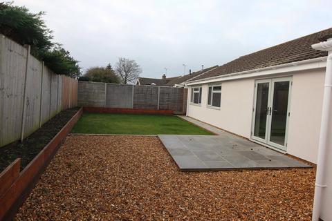 3 bedroom bungalow to rent, Lavender Close, Heacham, PE31