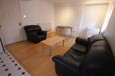 1 bedroom apartment to rent, Upper Berkeley Street, London